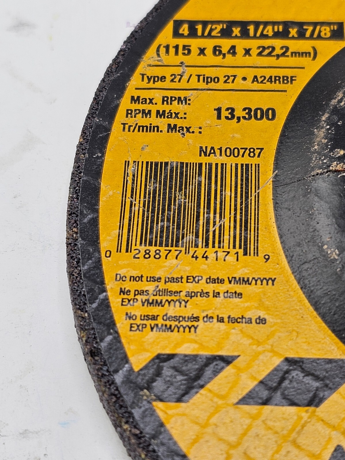 DeWALT Grinding Whee 4-1/2″ Dia, 1/4″ Thick, 7/8″ Arbor 24 Grit DW4541