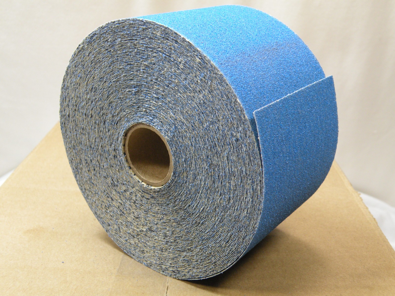 3M 36217 Stikit, 80 Grit Blue Abrasive Sanding Sheet Roll, 2-3/4″ x 20 yd