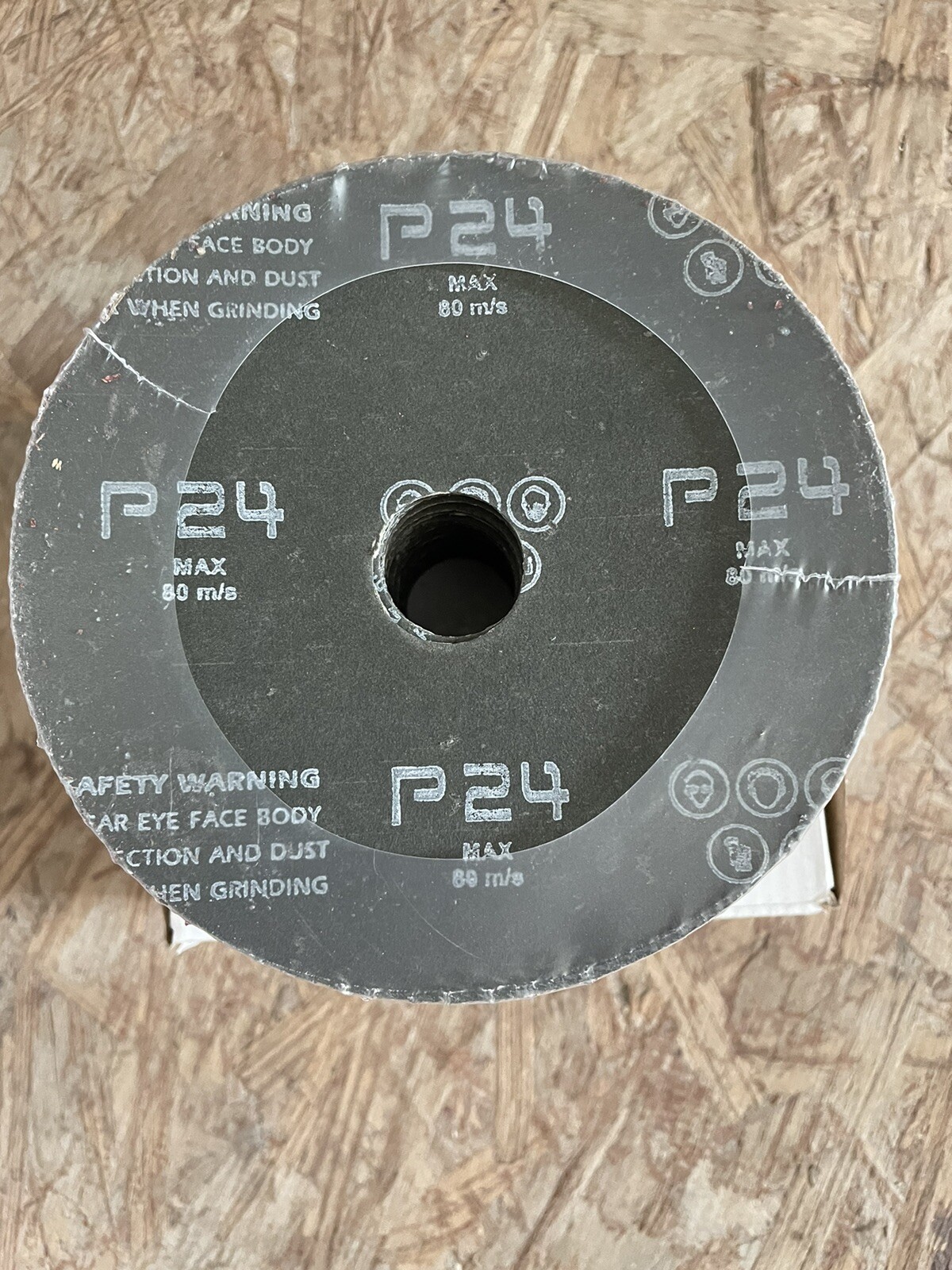 5″ x 7/8″ Aluminum Oxide Premium Resin Fiber Discs, 24 Grit (25 pack)
