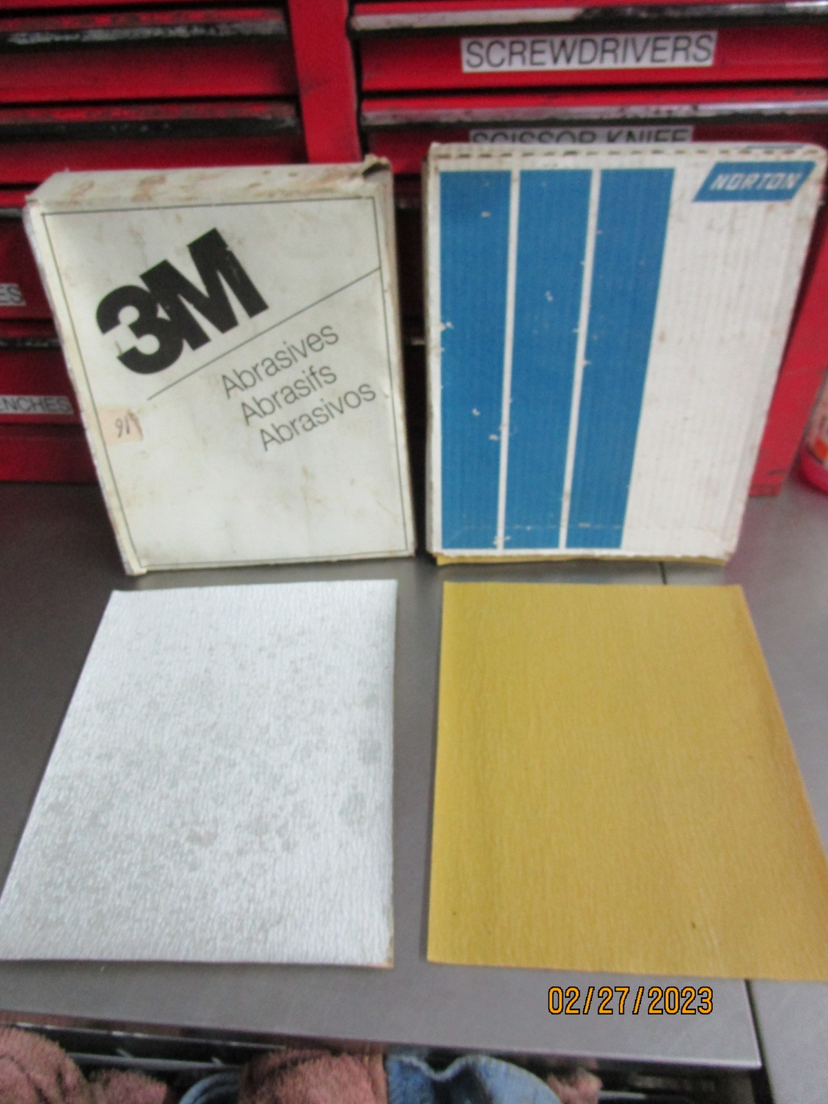 9 x 11 Sandpaper 3M 100 Grit & Norton 120 Grit