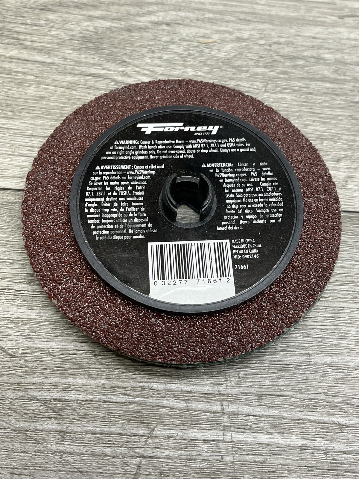 Resin Fibre Sanding Disc, Aluminum Oxide, 5 x 7/8 In. Arbor, 36 Grit – 71661