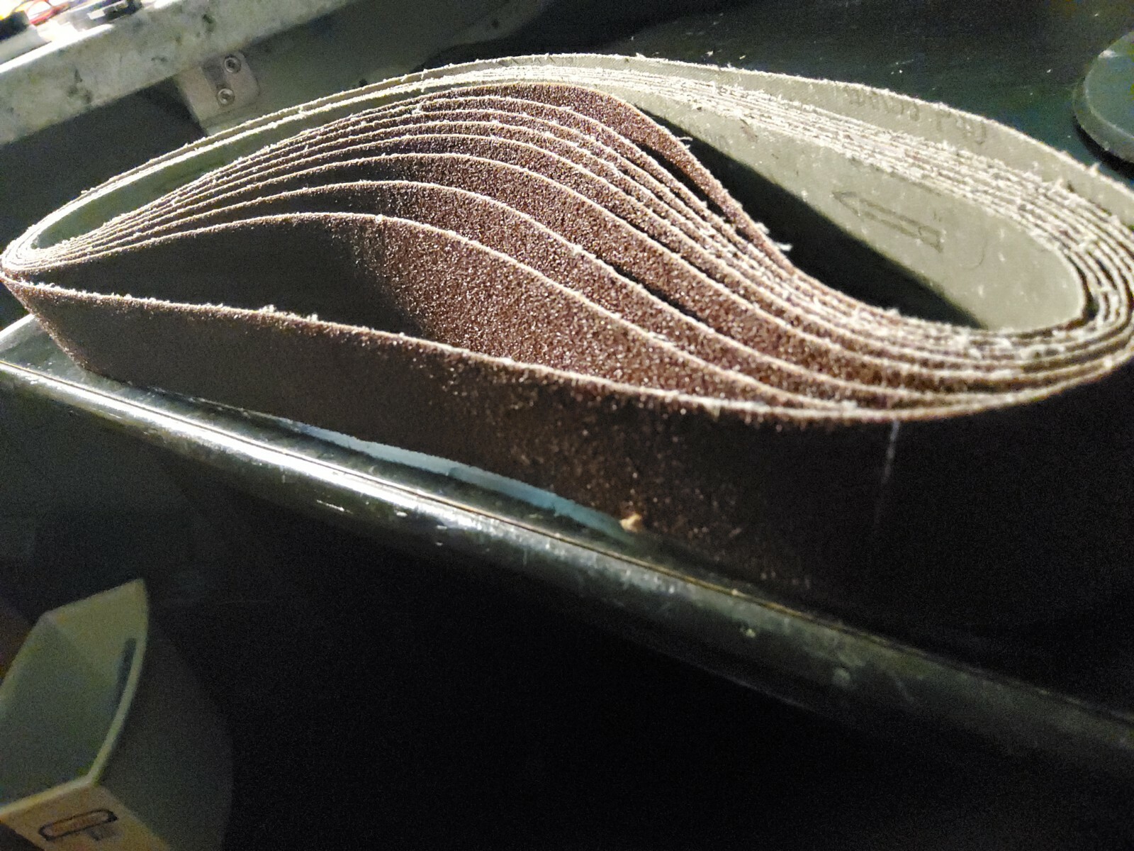 Powertec 2 x 42 In – 9 x Sanding Belts – 40 Grit Aluminum Oxide Sanding Belt