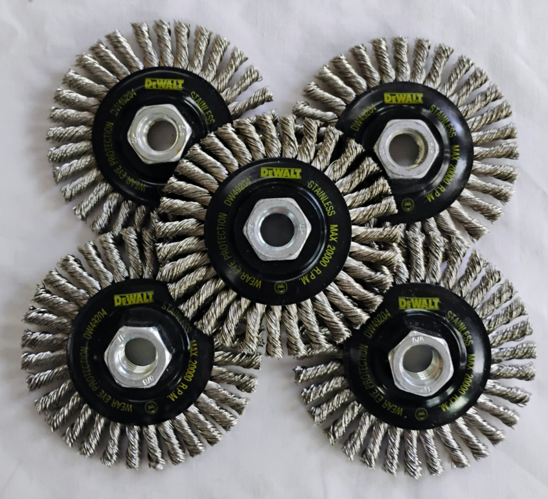 5 Pack DeWalt DW49204B, 4″ x 5/8″-11, .020, Stainless Stringer Wire Wheel Bulk