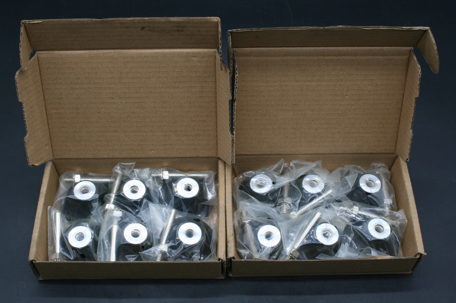 Six (6) Banmo Abrasives X002MR0DH5 Roloc Disc Pad Holder for Die Grinder 2″ NEW