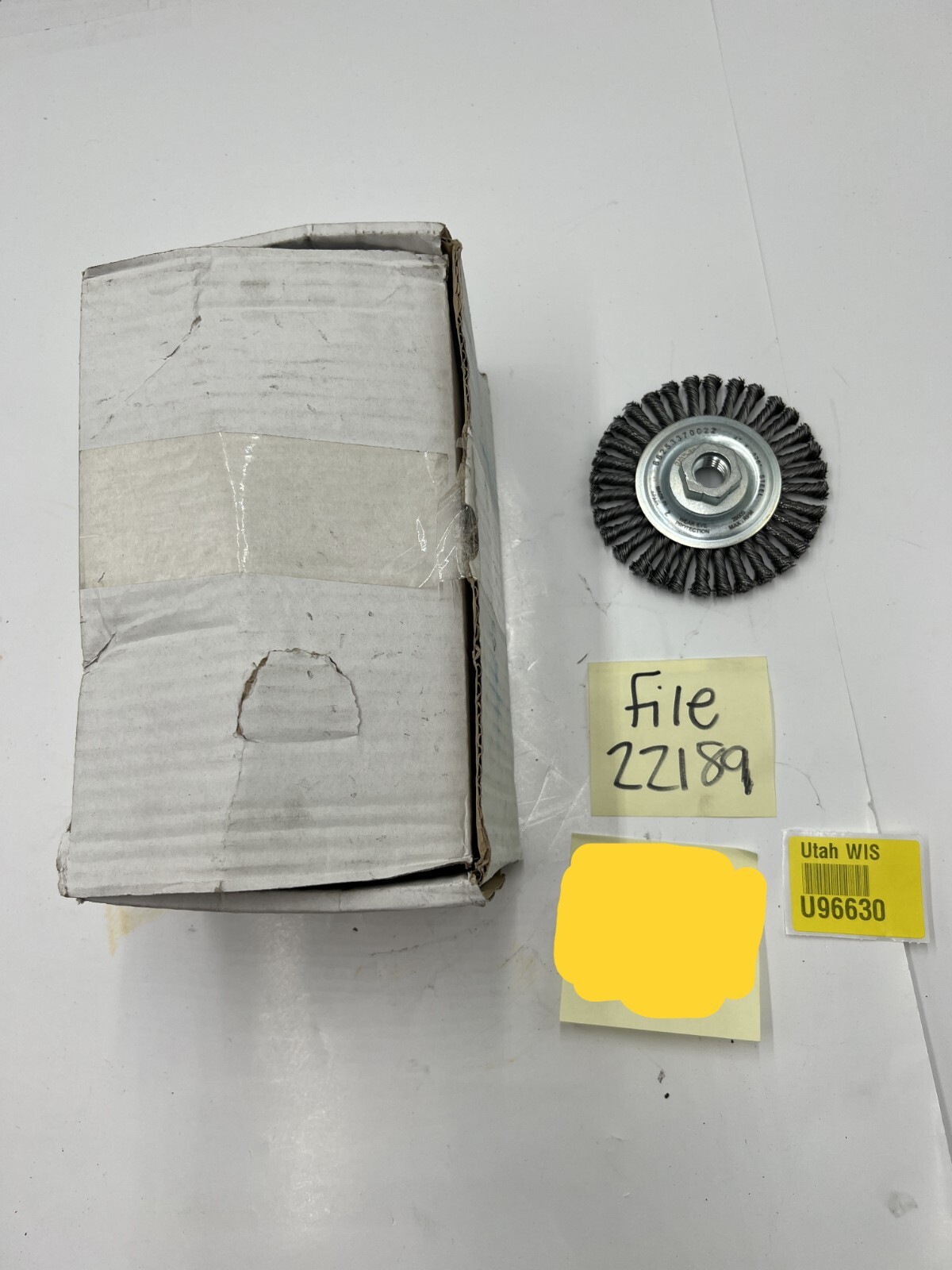 Box of 10 Saint-Gobain Knotted Wire Wheel 66253370022 4″X.020X5/8-11 Stringer