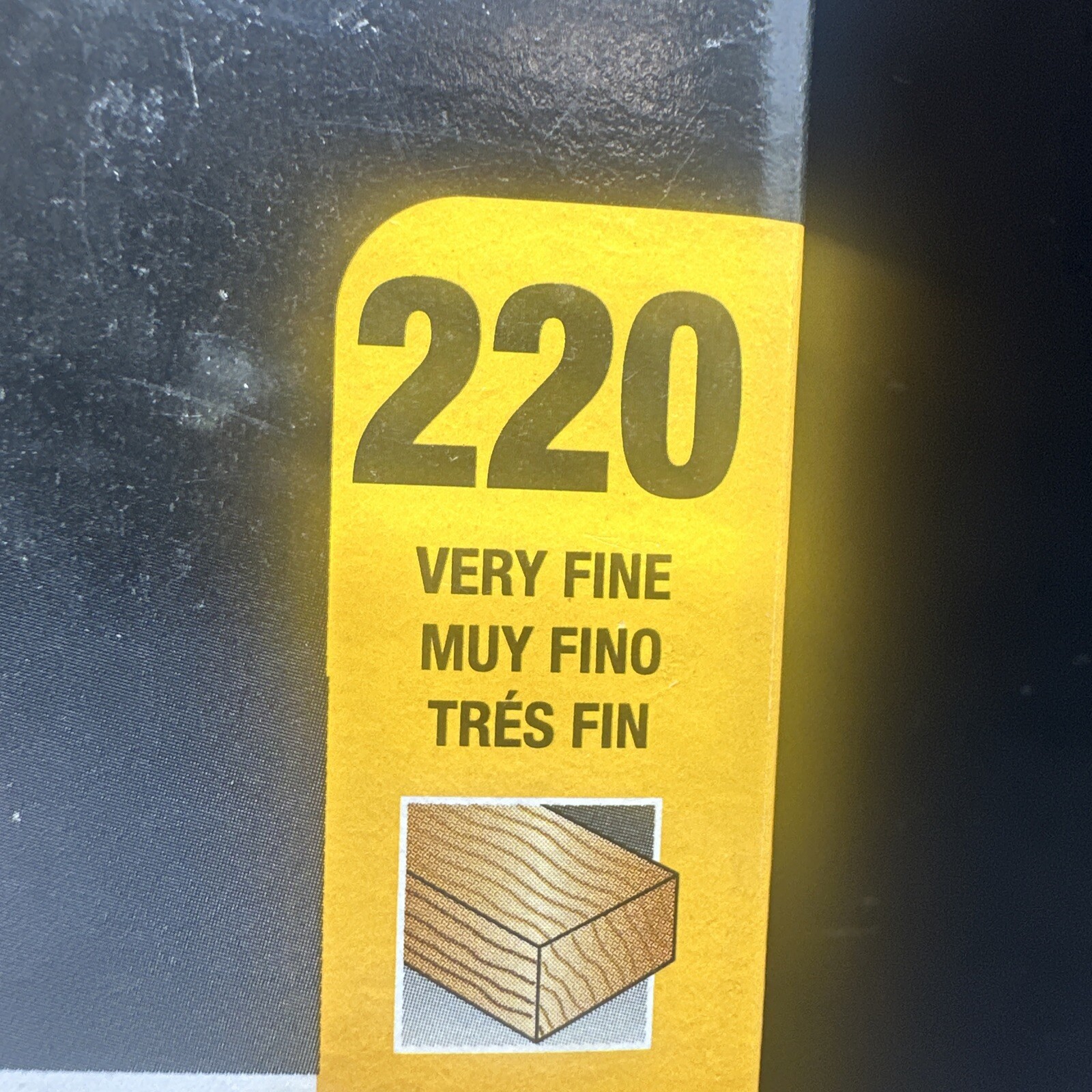 Dewalt Mesh Sandpaper, 4-1/2 in W, 5-1/2 in L, 220 Grit, Very Fine {Wall 2}