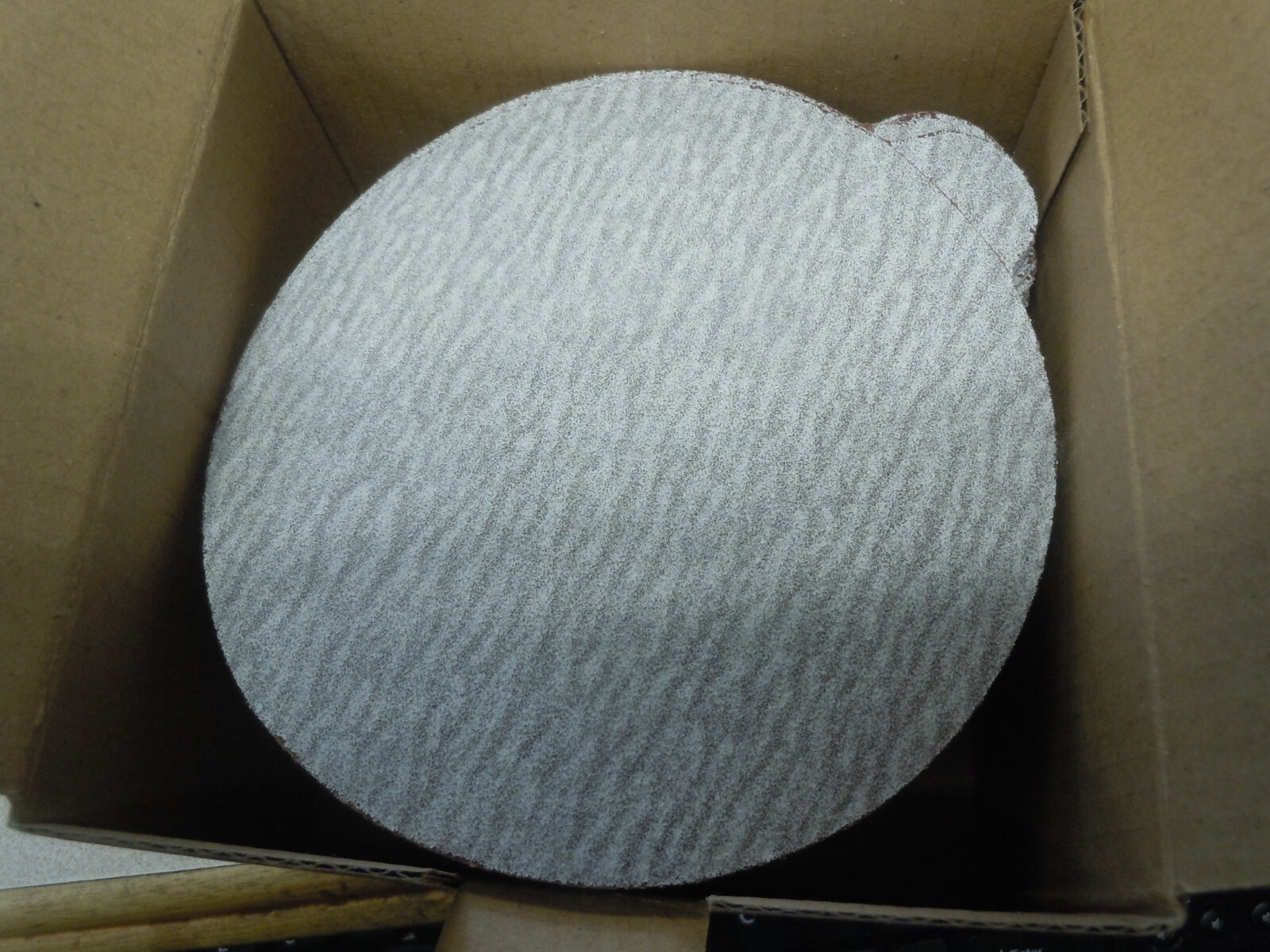 ARC Spectra – PSA Disc w/ Tab – 5″ – 100grit – #31507 – case of 100 discs