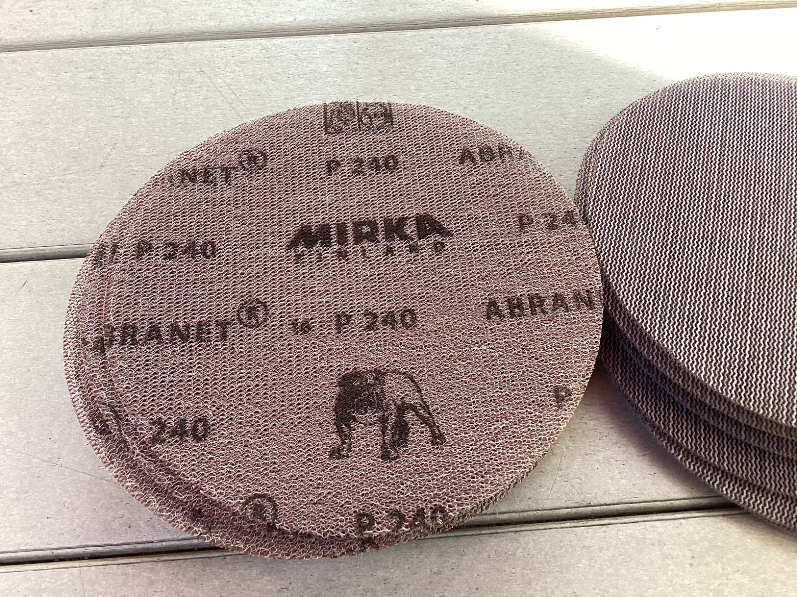 Mirka Abranet Sandind Disc’s 5″, P-240 grit, 22pcs. Hook and loop.