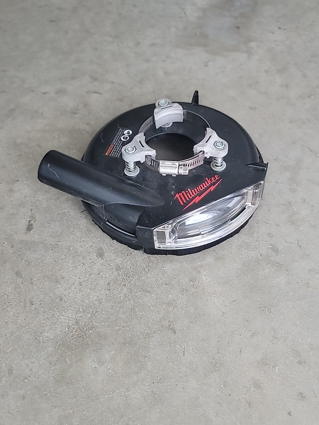 Milwaukee 7 in. Universal Surface Grinding Dust Shroud 49-40-6105