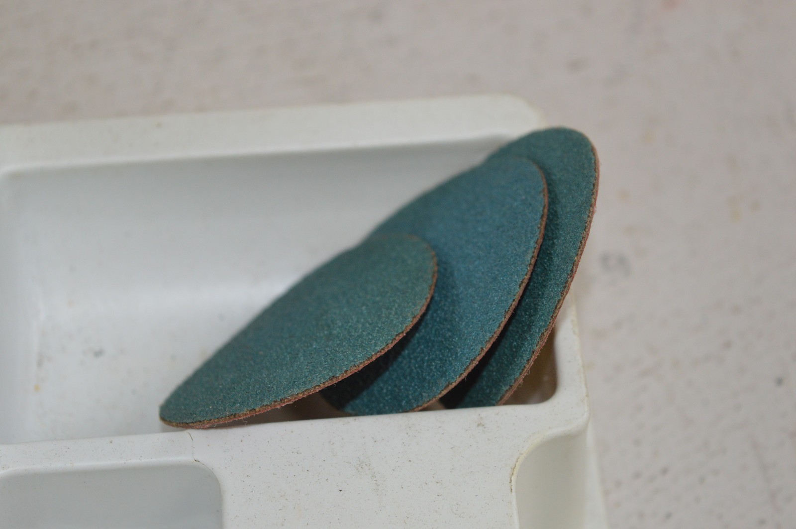 Merit? Quick Change Power Lock Abrasive Sanding Disc Lot Various Sizes