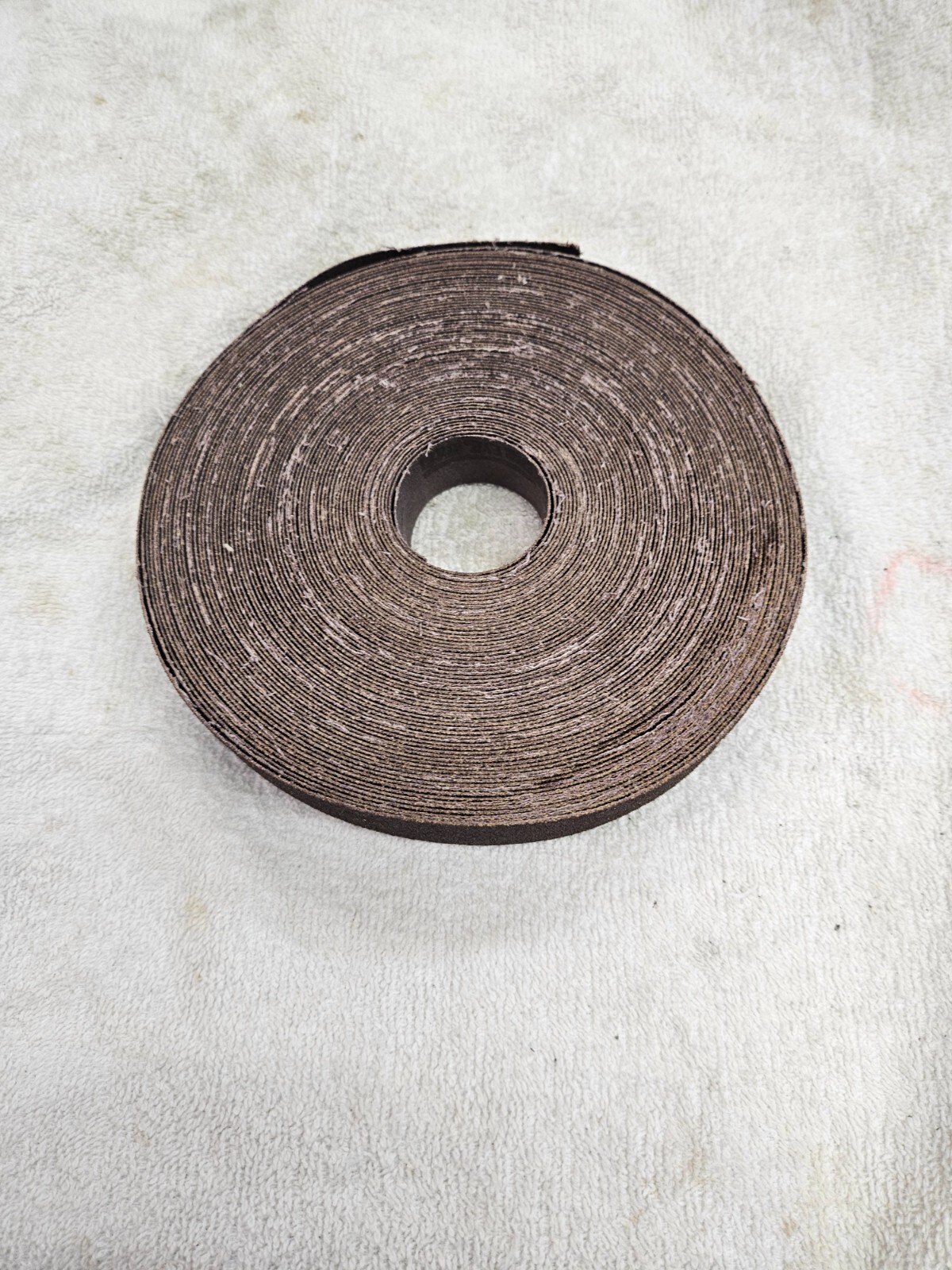 80 Grit Continuous Sandpaper Roll 1″ X 60 Feet Emery Cloth. Made in USA