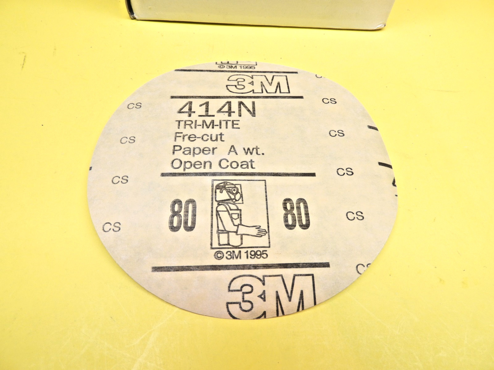 NOS NEW 3M 80-A GRIT SANDPAPER 250 DISCS #051144-01108 TRI-M-ITE FRE-CUT PAPER