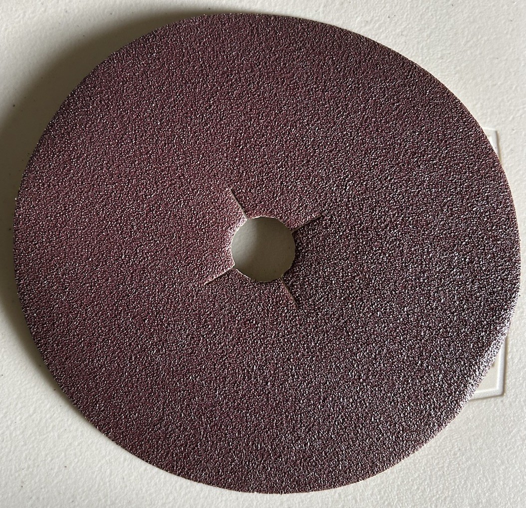 3M Regalite Floor Surfacing Discs 60 Grit 25 Count 7″ Diam. x 7/8″ Center Hole