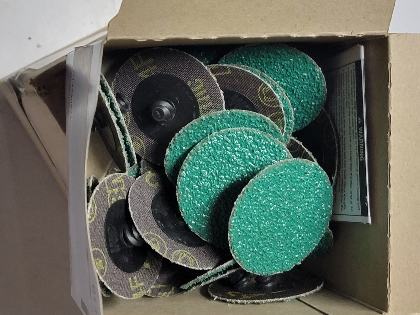 3M 01398 Green Corps Roloc Grinding Discs 2″ 24YF, 25 discs per box FREE SHIP