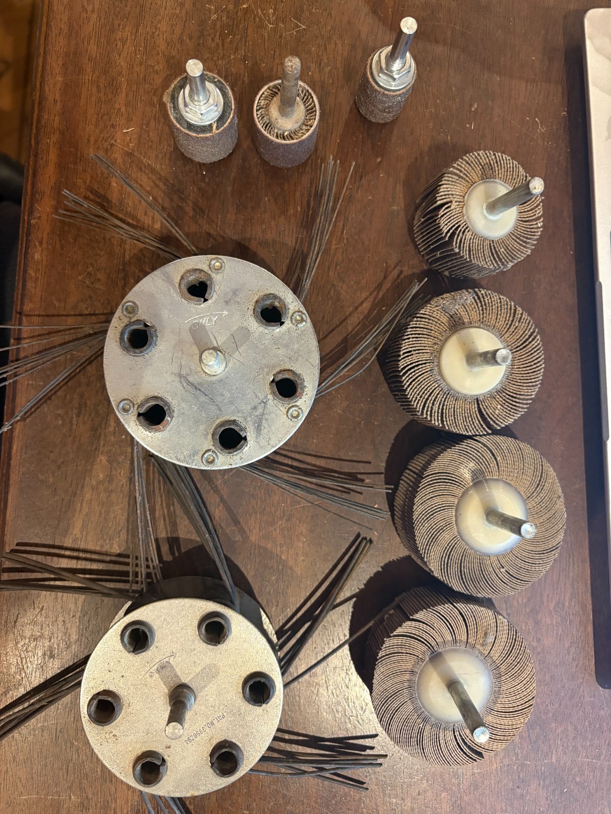Lot of 9 Stripping/Sanding Drill Bits – 1/4″ shank
