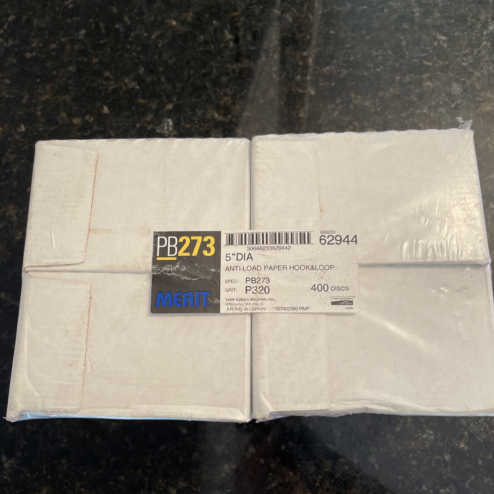 New Merit PB273 P320 Grit Anti-Load Paper 5″ Discs 62944 100 Each Lot Of 4