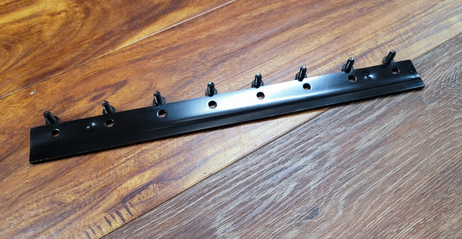 DeWalt BLADE HOLDER WITH SCREW SET FOR DW735 DW735X THICKNESS PLANER #5140010-17