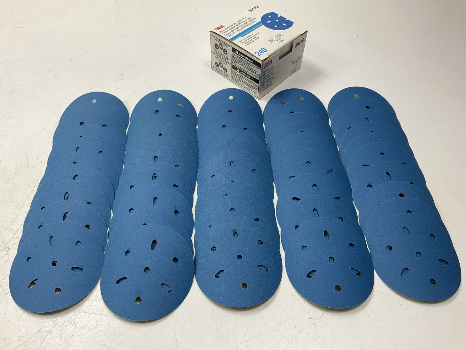 3M 36148 Hookit Blue Abrasive Disc Multi-hole, 3″, 240 Grade, 50 Discs 3 Inch