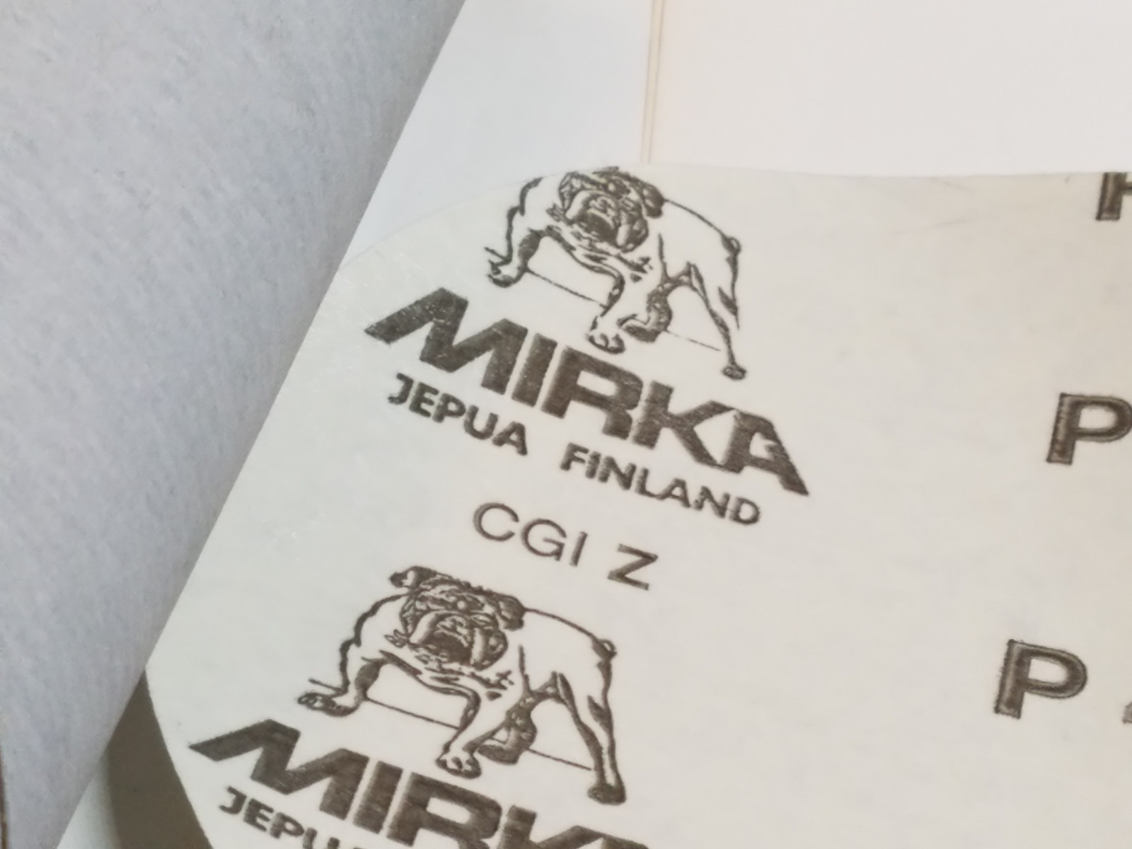 Mirka Sandpaper Discs 400 Grit 5″ Adhesive Back “S-Carat” 100 Sanding Discs
