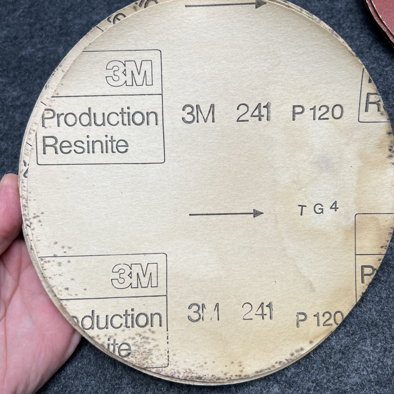 3M 241 120 Grit Sanding Disc Abrasive 8″ Round 35 Discs Red Non Self Adhesive