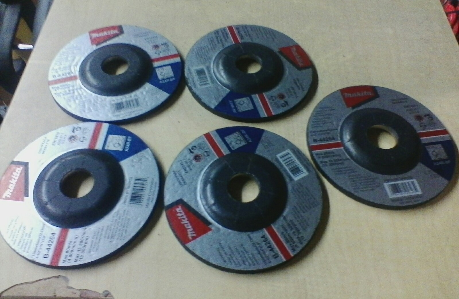 Makita B-44264 pack of 5 pc Grinding wheel 4-1/2″ x 1/4″ x 7/8″