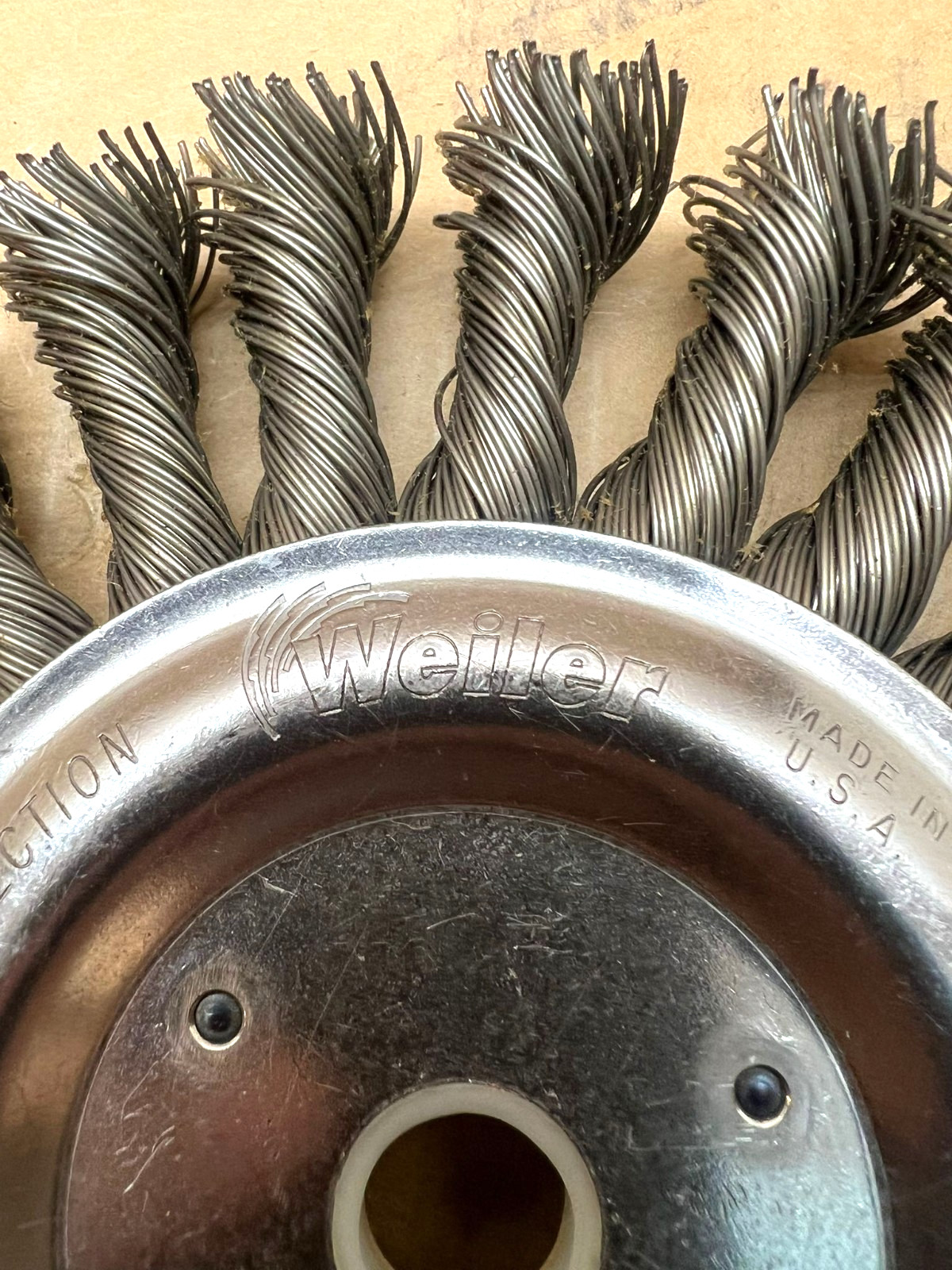 Weiler Pro Knot Wire Wheel – 6″ Diameter, 9,000 RPM