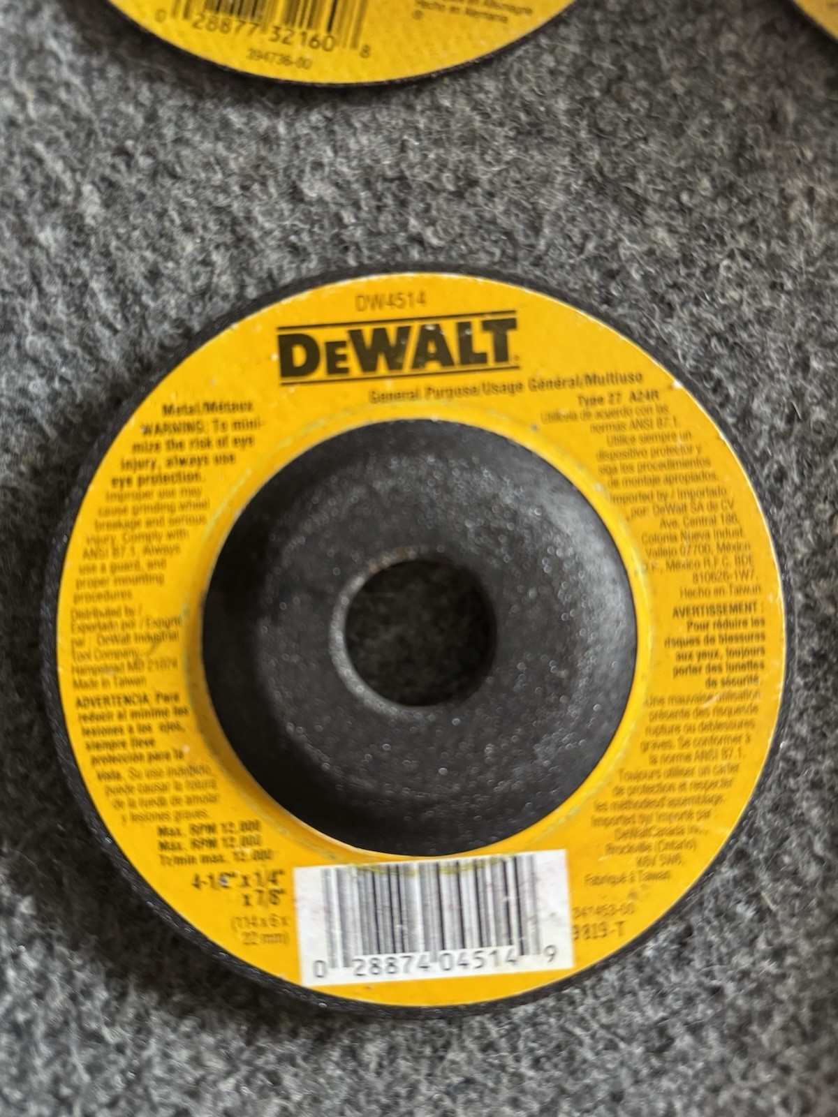 DEWALT 4-1/2-in x 1/4-in x 7/8-in High Performance Metal Grinding Wheel