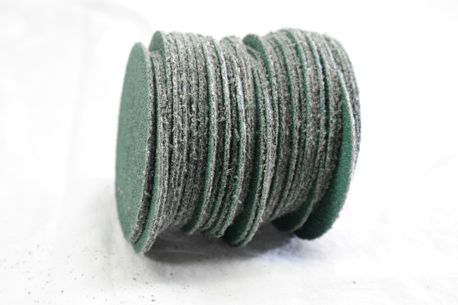 Sungold Abrasives 3″ Sanding Discs / 48 Pack / 60 Grit / Y Weight / Green TF