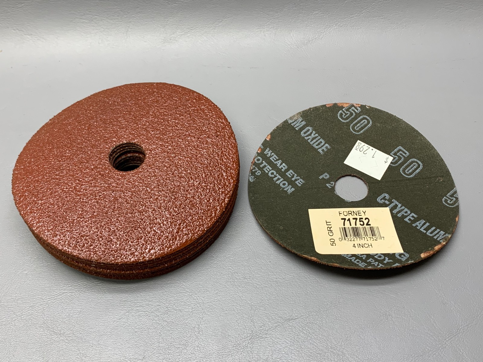 Forney 71752 4 Inch Aluminum Oxide Sanding Disc 7/8-Inch Arbor 50-Grit Lot of 10