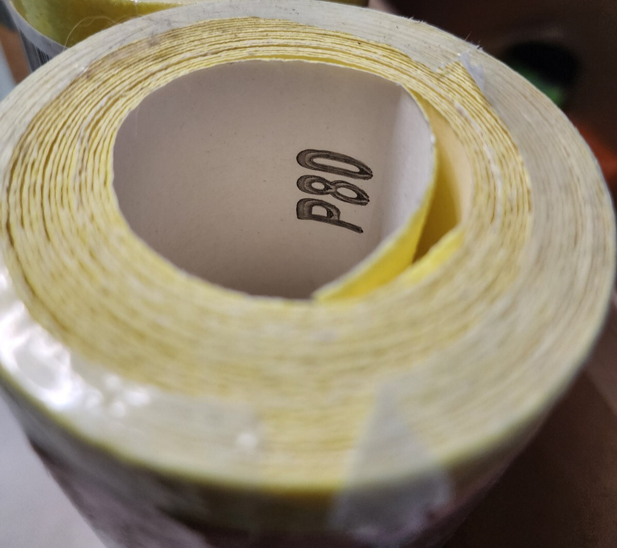 Shineboc Sandpaper Rolls 93mm*10M 80 Grit Quartz Sand Abrasive Sanding Paper