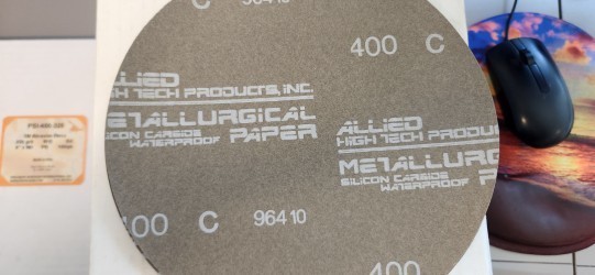 Lot of 8″ Abrasive paper backed discs, various grits