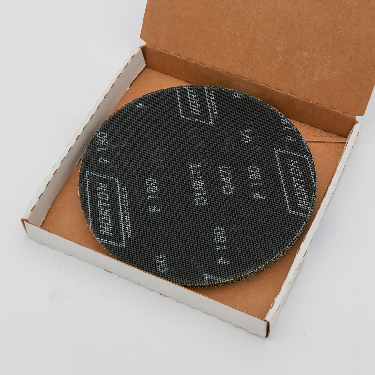 7-7/8″, 180 Grit (x20) – Norton Q421 Screen-Bak Durite Sanding Disc 66261123814