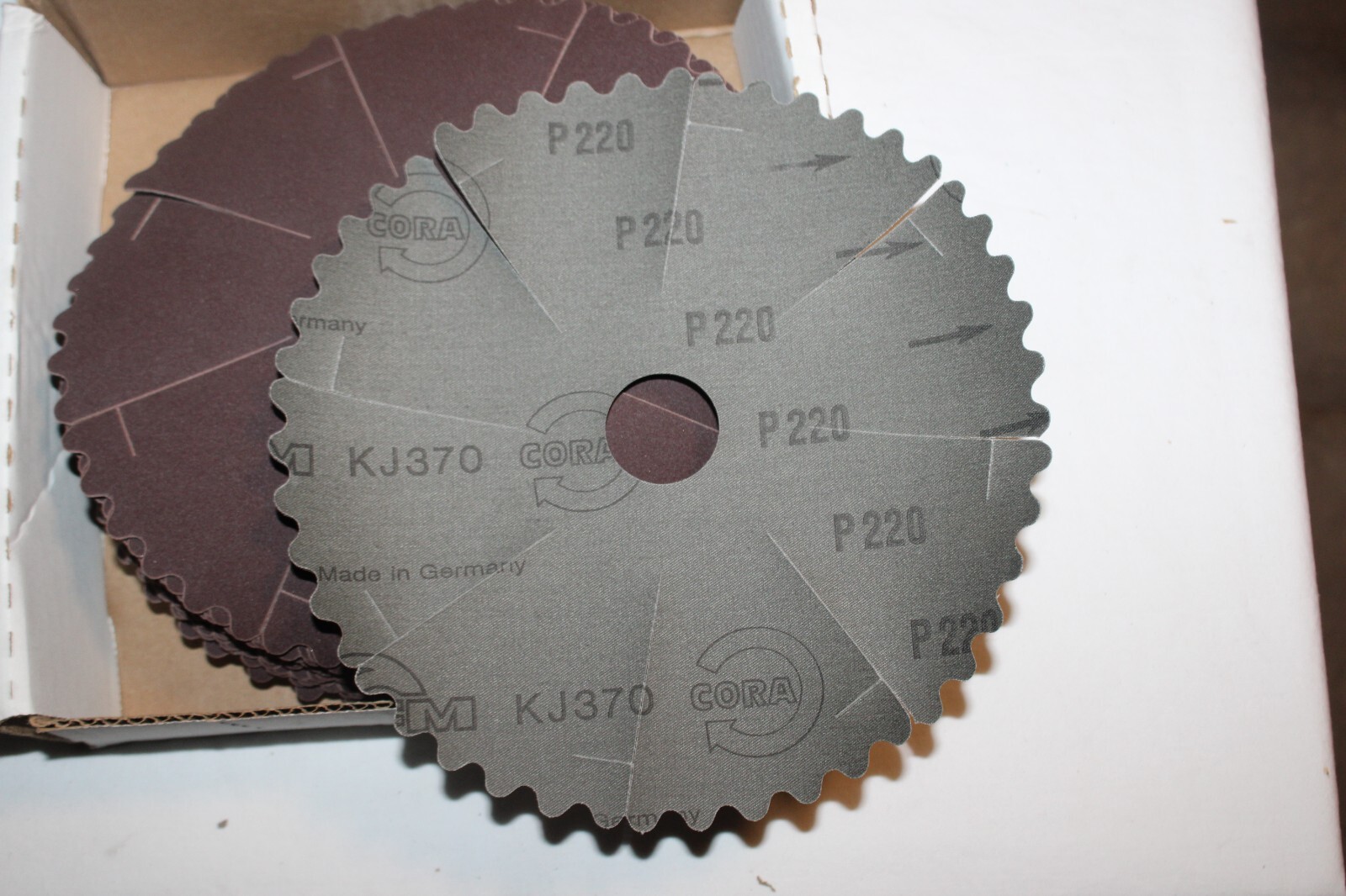 50 pcs NORTON Cora 8-1/2″ x1-1/4″ A/O Resin Cloth Abrasive Sanding Disc Grit 220