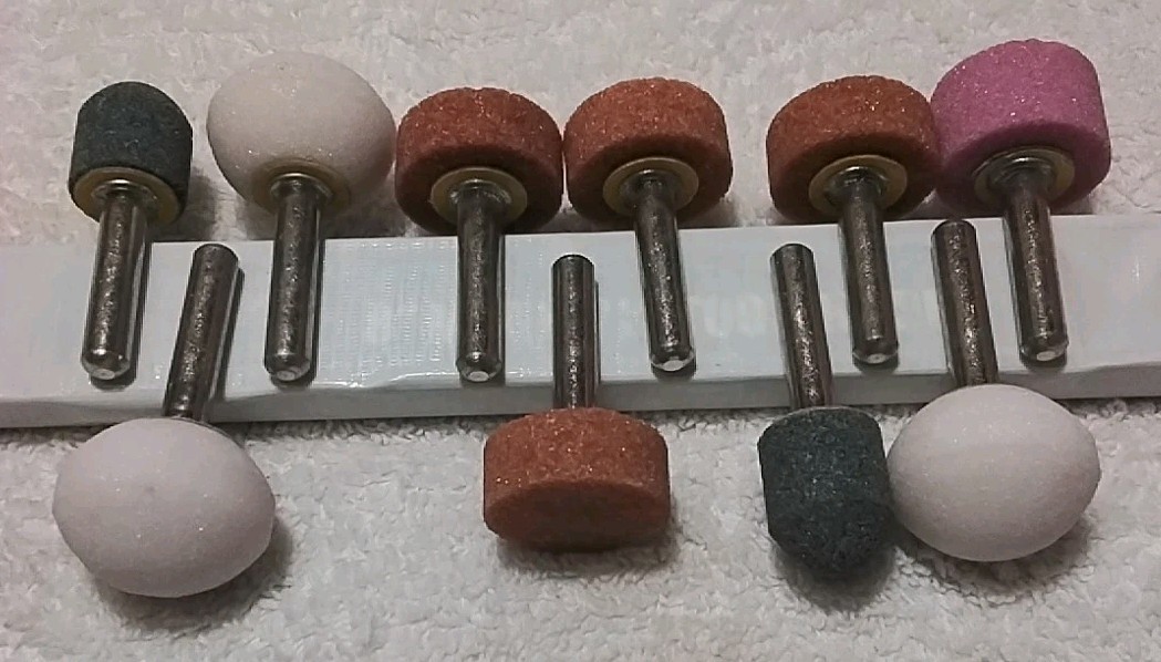 10pc 1/4″ SHANK MOUNTED ASSORTED GRINDING STONES “NEW “