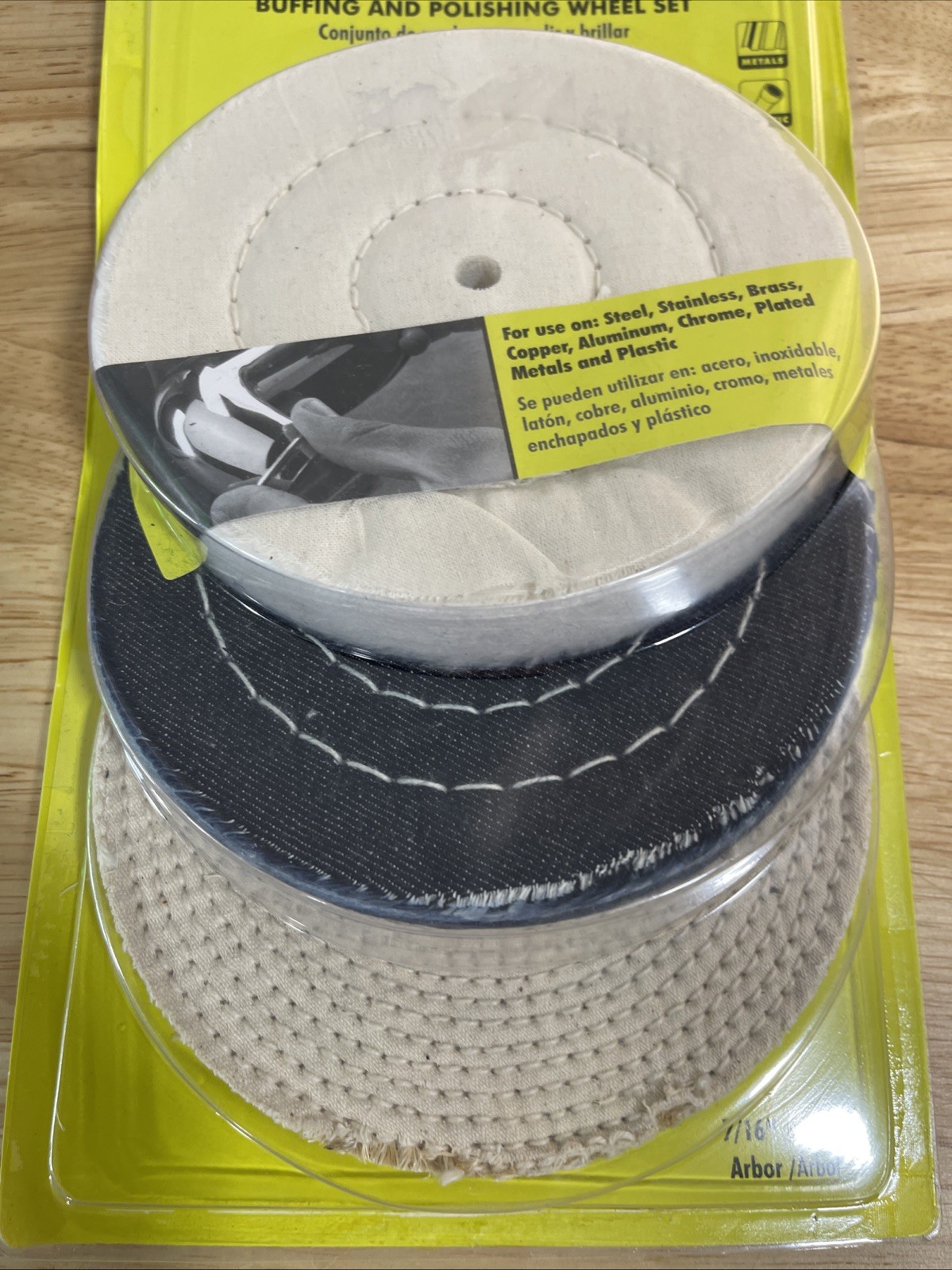 RYOBI A04BW11 Buffing and Polishing Wheel Set (3-Piece) 6″ Wide 7/16″ Arbor