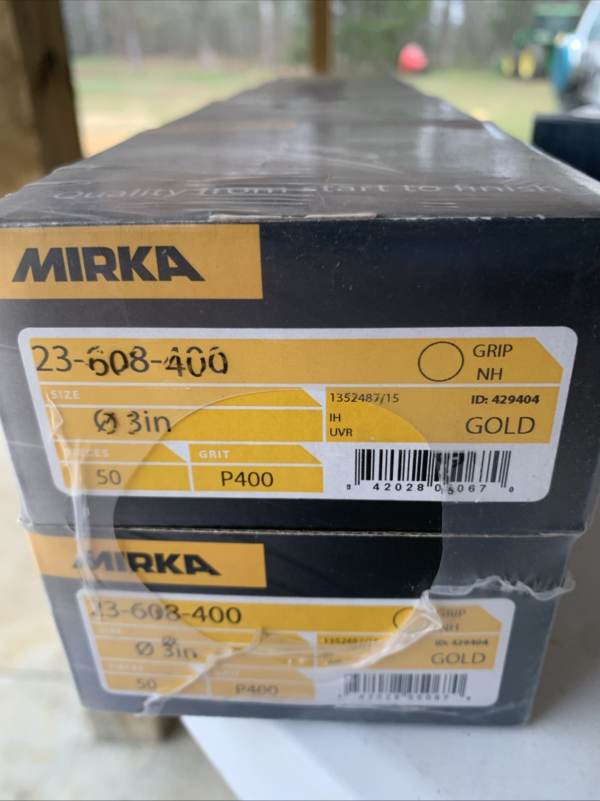 Mirka 23-608-400 3 In P400 Gold Grip Sanding Discs-10 boxes -500 pieces