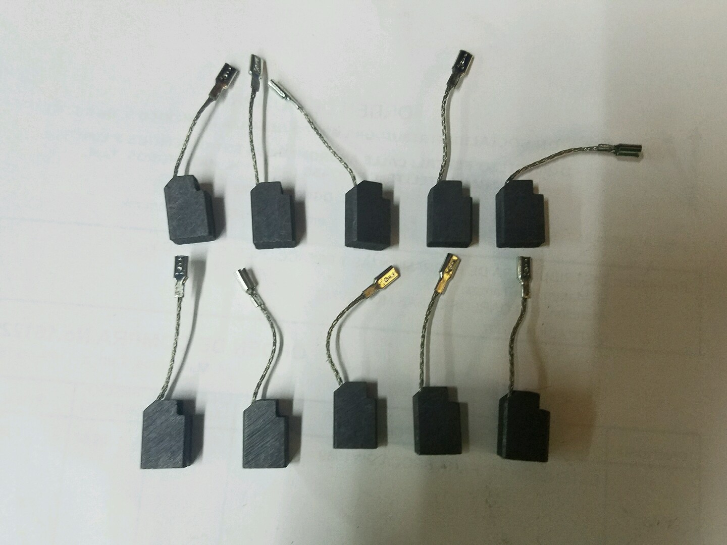 AFTERMARKET 650916-01 PACK OF 5 SET CARBON BRUSH DEWALT REPLACES