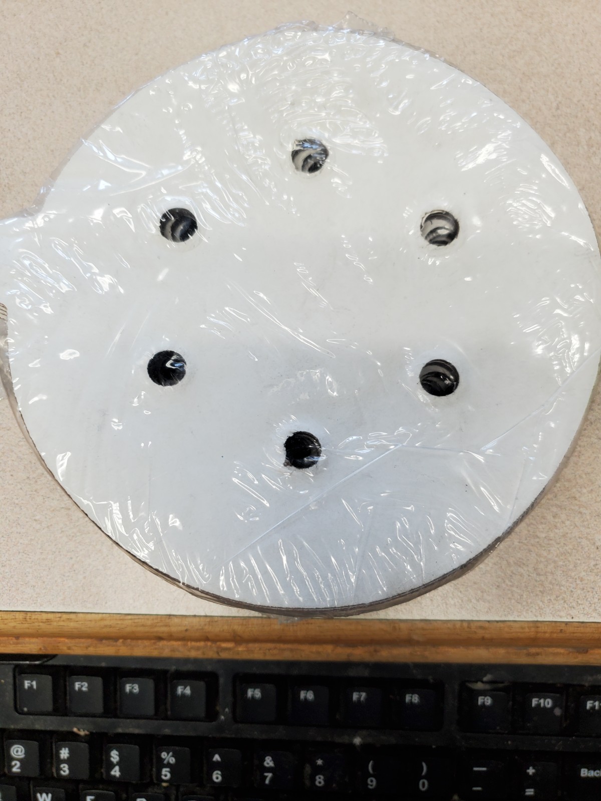 ARC ABRASIVES PSA Disc: 6″ Aluminum Oxide 320 Grit, B Wt Paper 320 Paper Qty 100