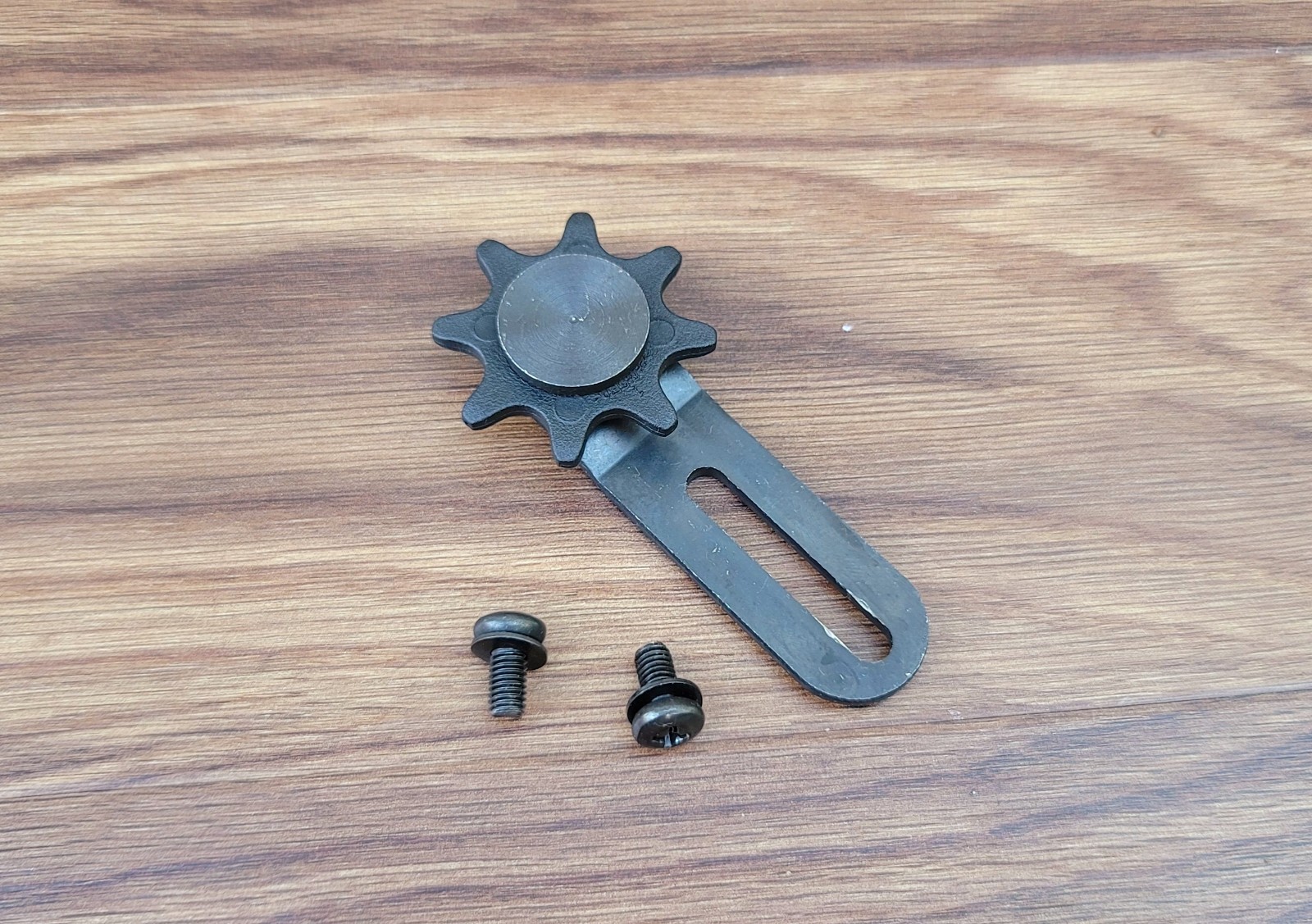 DeWalt WHEEL ASSEMBLY FOR DW735 Type1 13” THICKNESS PLANER DWB-5140010-47