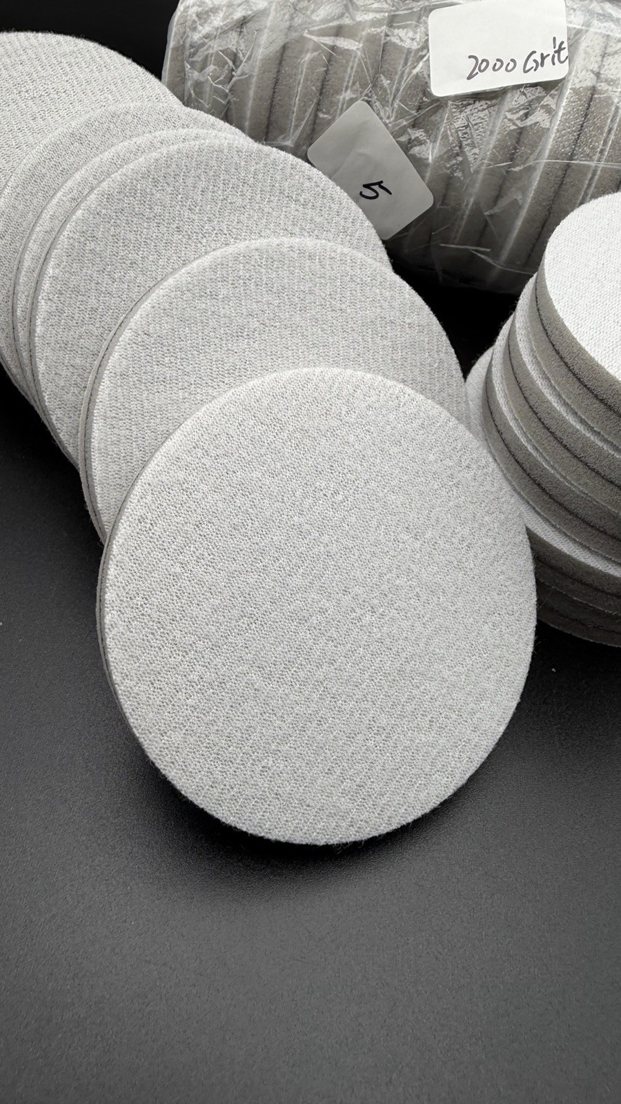 Uxcell 60pcs 3-Inch Sanding Sponge Hook and Loop Sanding Disc Corundum 2000 Grit