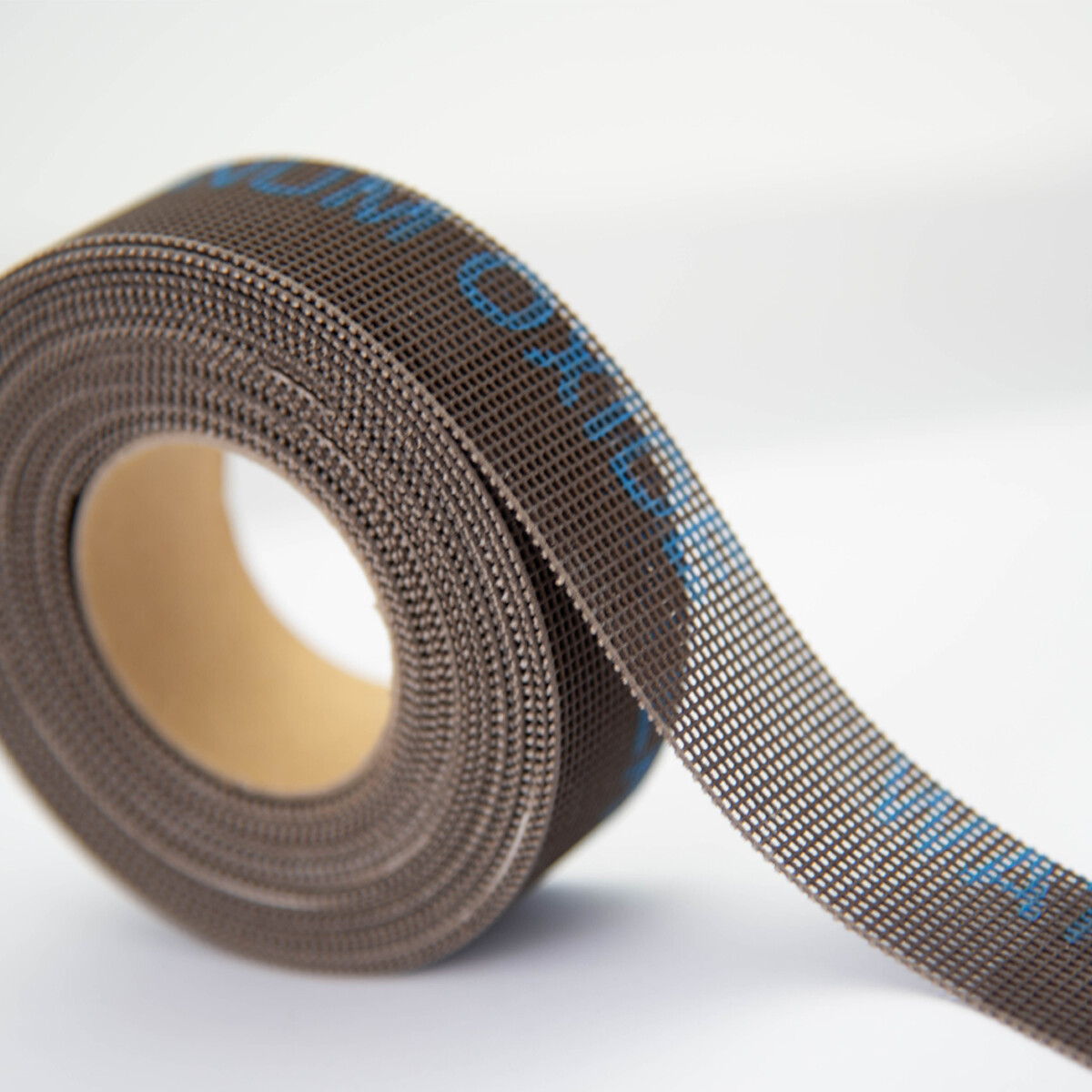 POWERTEC 1 In. x 20 Ft. Aluminum Oxide Abrasive Mesh Roll, 600 Grit (4RM2260)