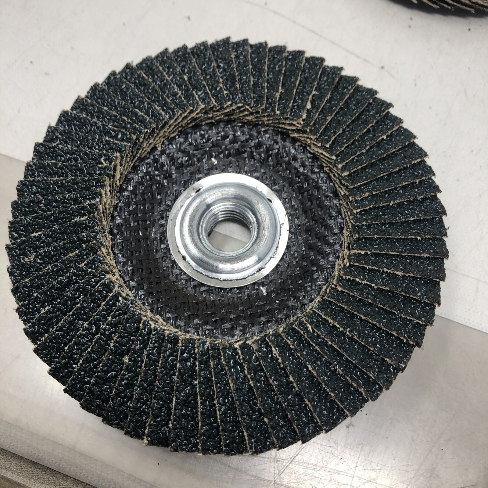 5PC Zirconia Blue Flap Disc Grinding Wheel Size:5″ x 7/8″-127MM x 22MM 36 Grit