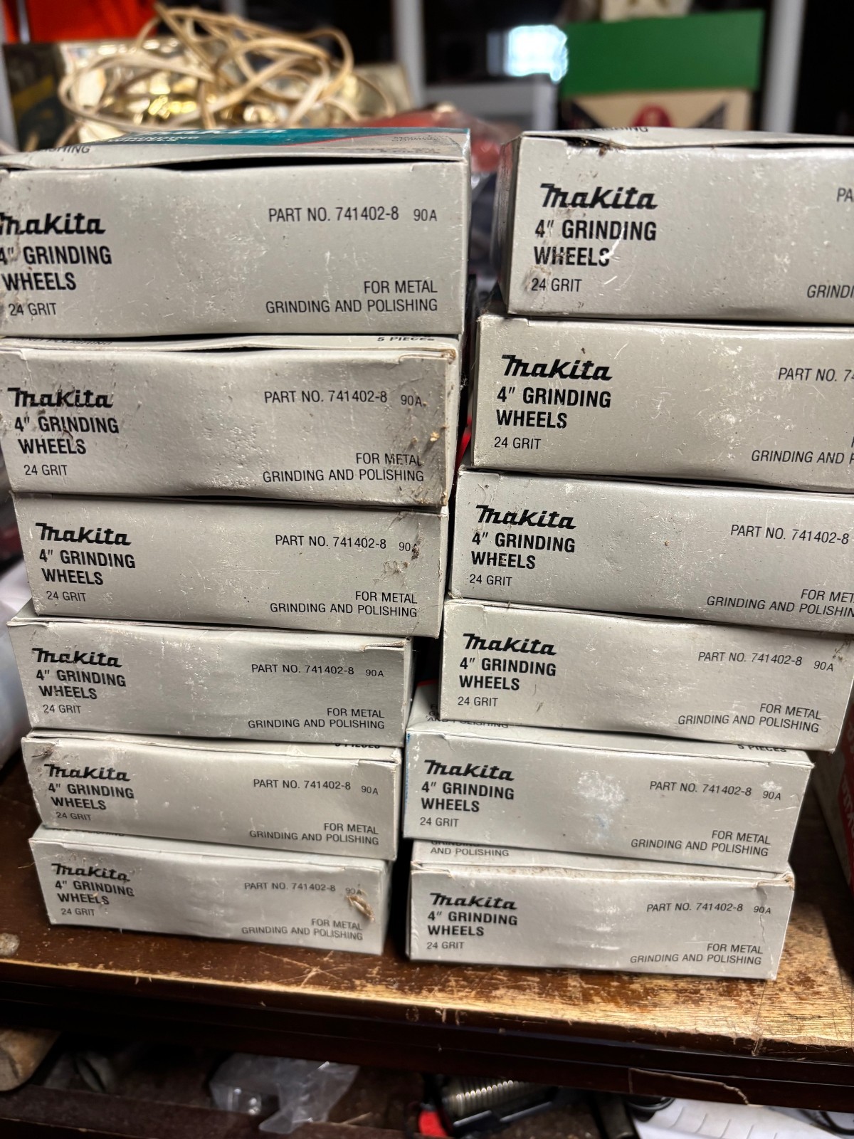 Makita Cut off Wheels Abrasive Discs Lot over 195 NOS, 4″ 24 grit 80 NOS
