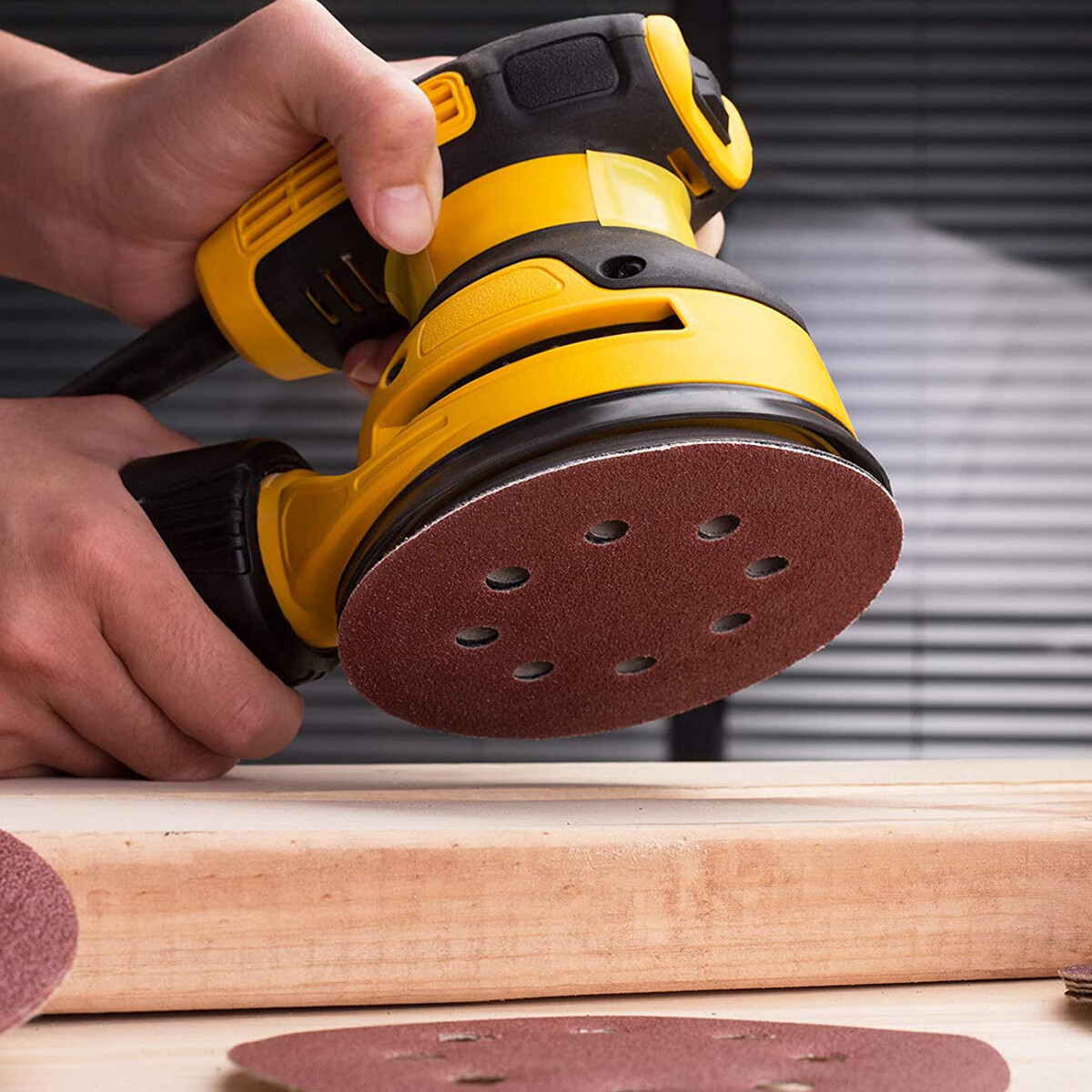50x 5inch Sanding Discs 120 Grit Hook Loop 8-Hole Sandpaper Orbital Sander Paper