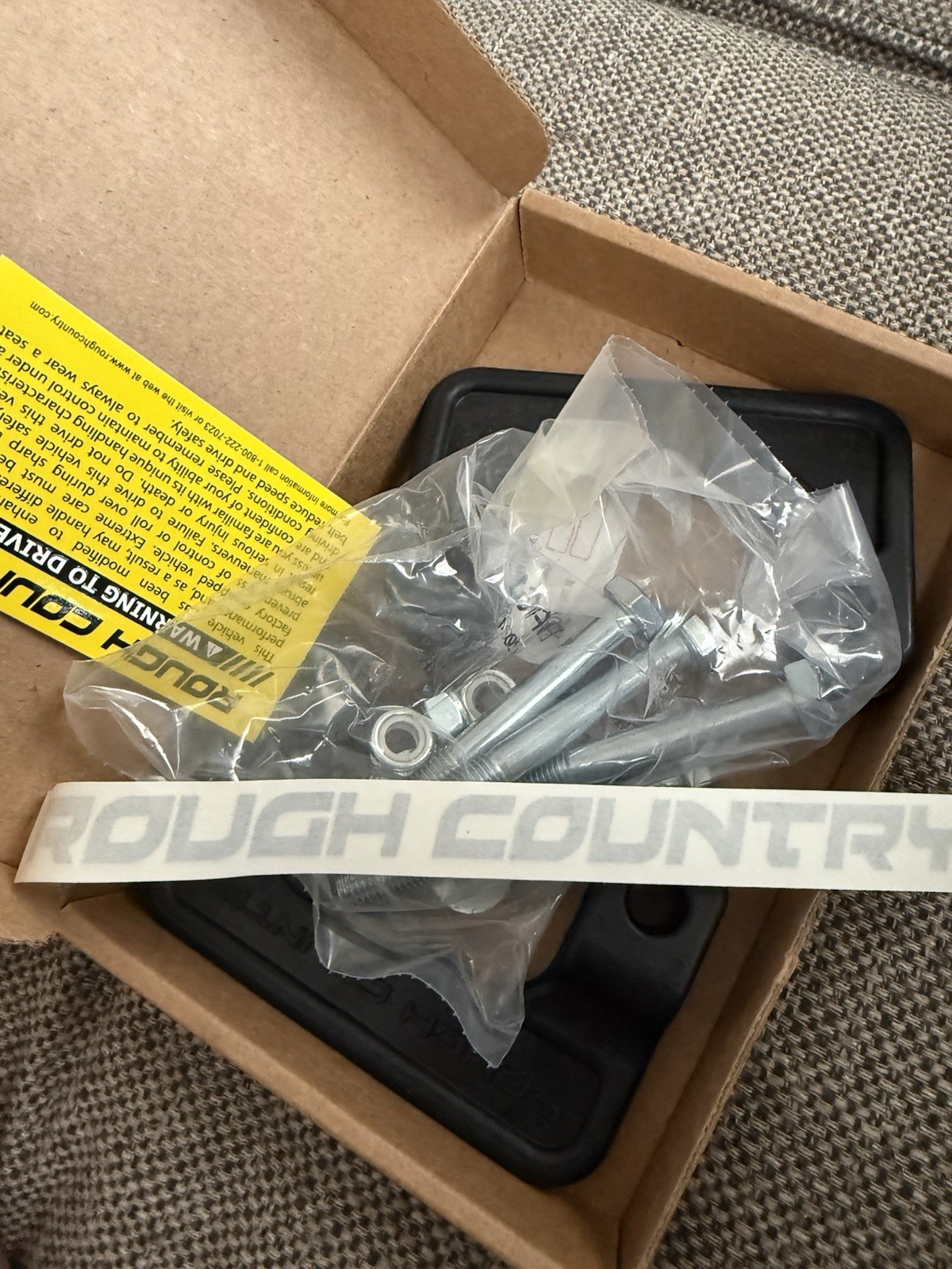 Rough Country 2″ Leveling Kit for 2007-2018 Chevy/GMC 1500 | 07-20 SUV – 1307