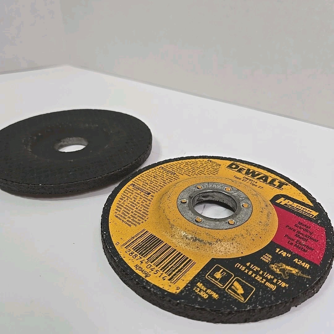 DEWALT DW4541 4.5 inch Grinding Wheel – Yellow (3 Pack)