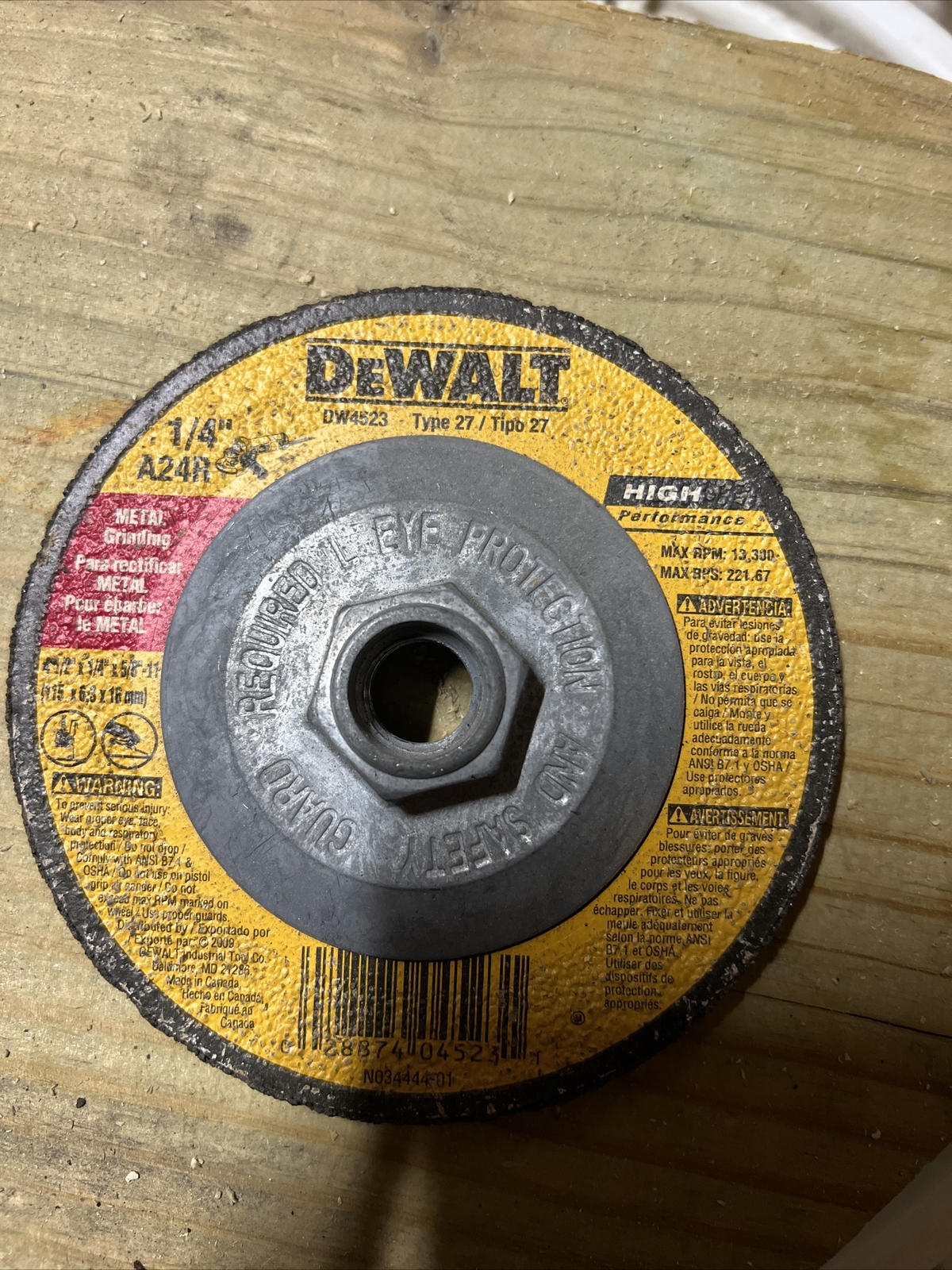 DeWALT 4-1/2″ x 1/4″ x 5/8″-11 METAL CUTTING GRINDING WHEEL, DW4523