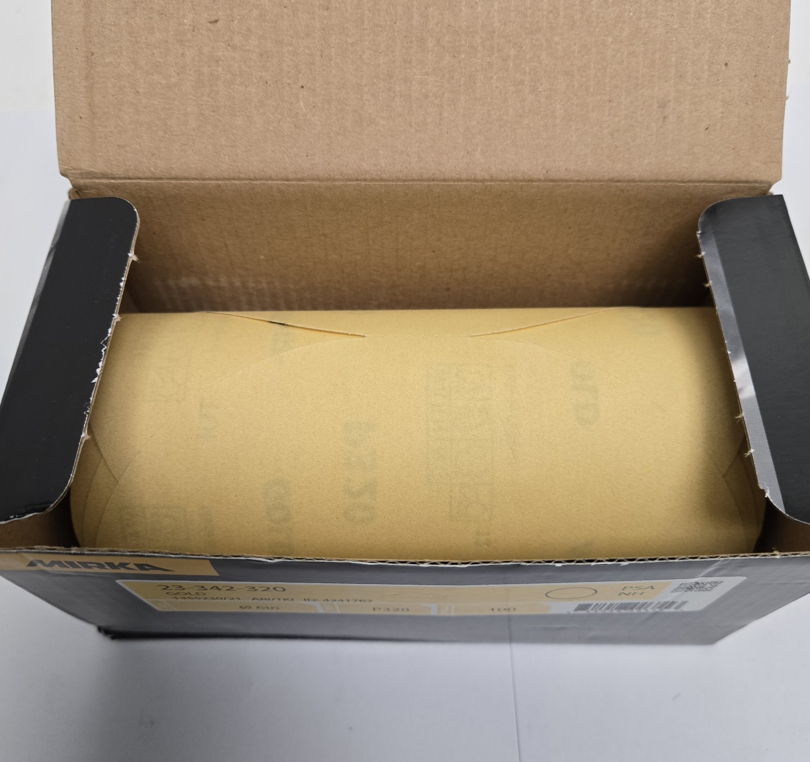 MIRKA SANDING DISCS 23-342-320. 6″ GOLD, P320 GRIT. ROLL OF 100.