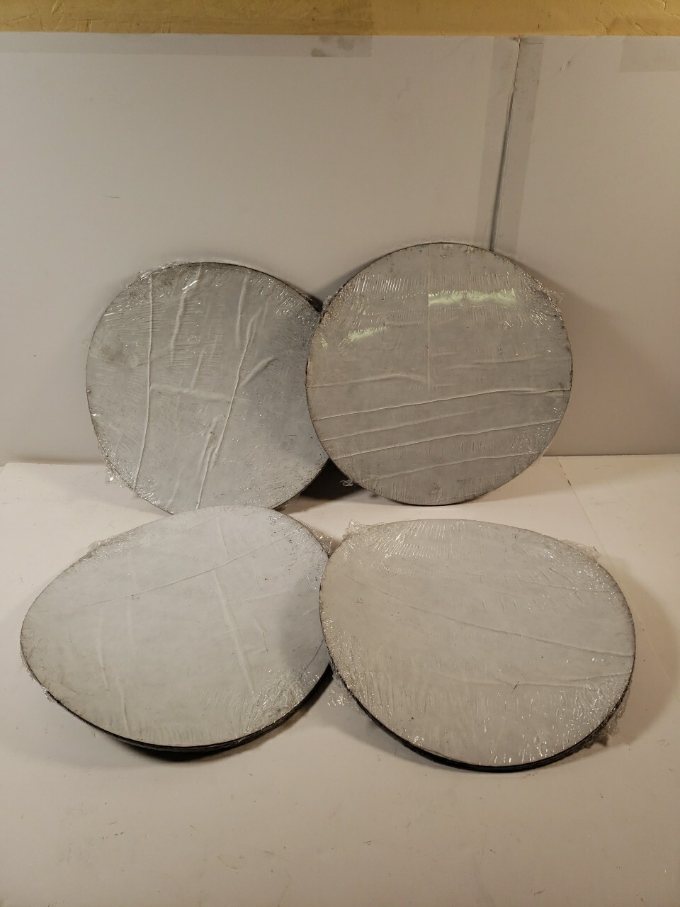 4pk ARC ABRASIVES PSA Sanding Disc: 12″ Dia, Non-Vacuum, 60 Grit, Aluminum Oxide
