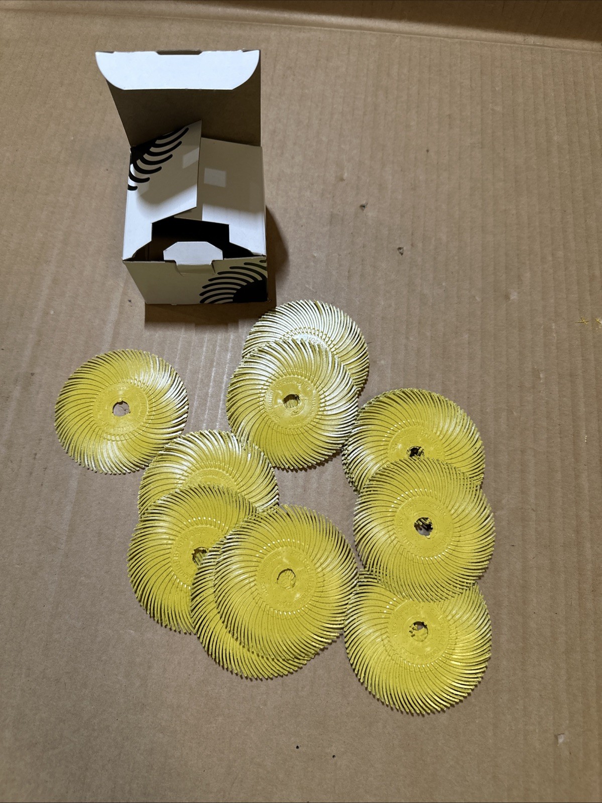 3M 30126 Radial Bristle Discs 3″ x 3/8 80 Grade Grit Box 18 Discs